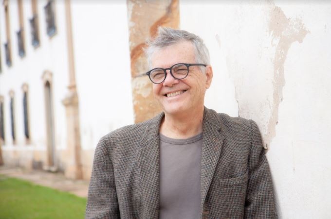 Música EMCASACOMSESC recebe os shows de Túlio Mourão, Yzalú e Conversa Ribeira